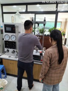 Máy nén đất 3 trục dùng trong phòng thí nghiệm cơ học đất